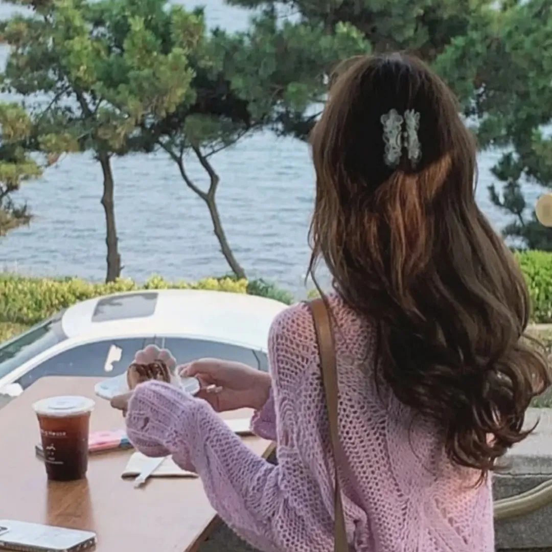 窒友梅根